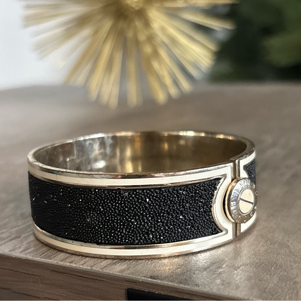 Henri Bendel bangle glitter hinge - Picture 7 of 10